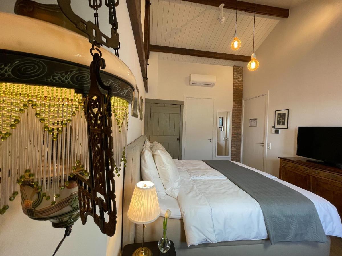 Bnb 'T Ambacht - Boutique Hotel Hendrik-Ido-Ambacht Exterior photo